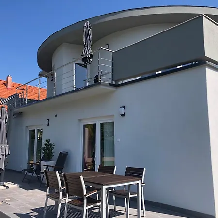 Budatava Apartment *